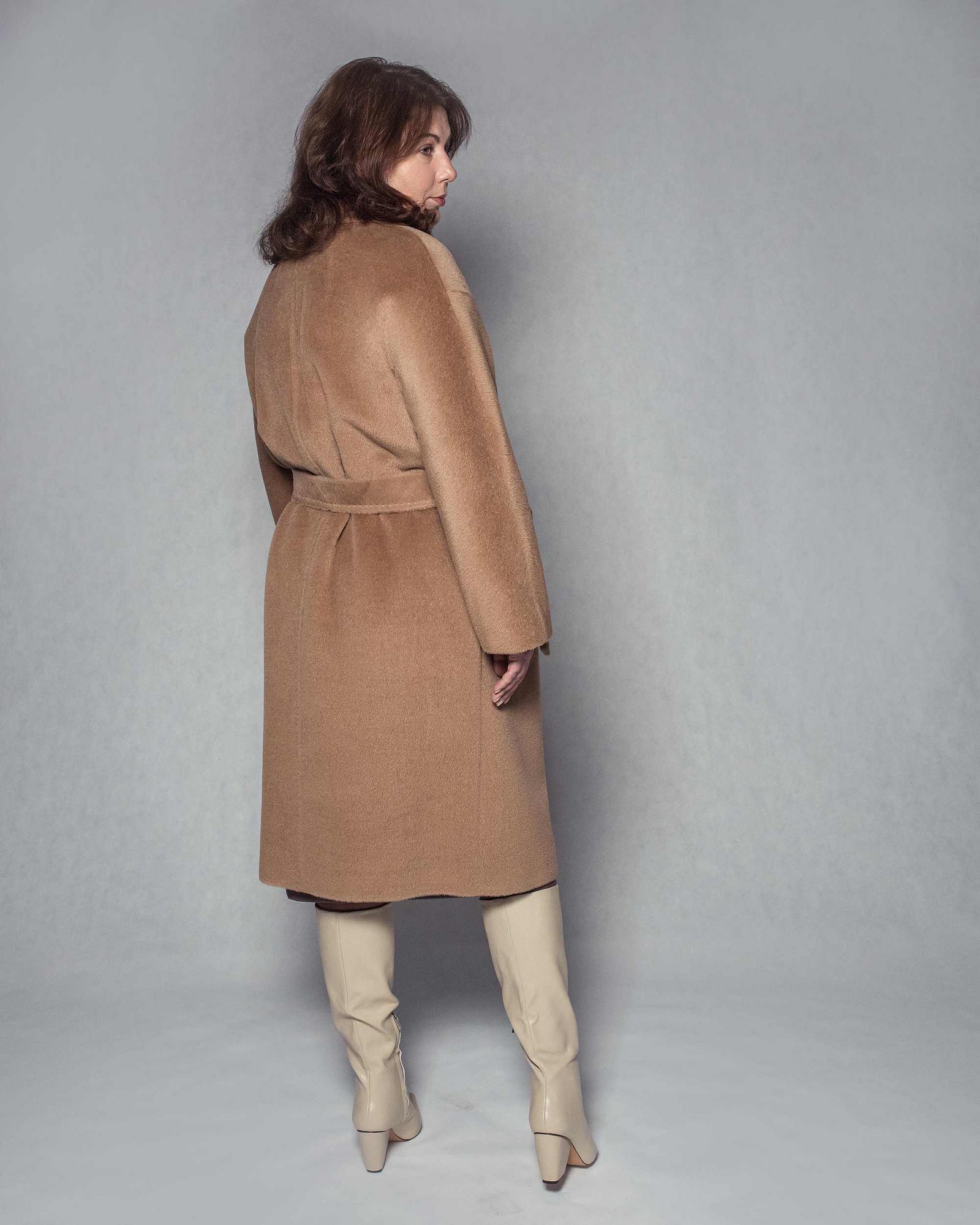 Пальто из шерсти альпака