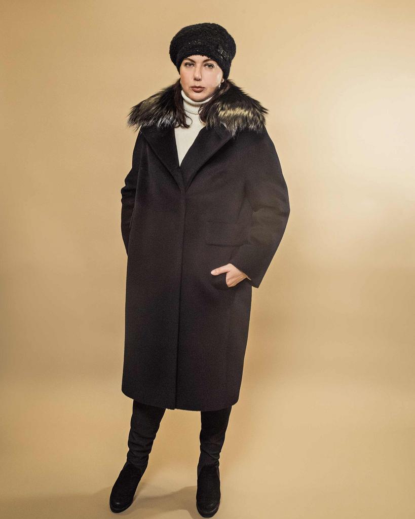Пальто зимнее из шерсти альпака