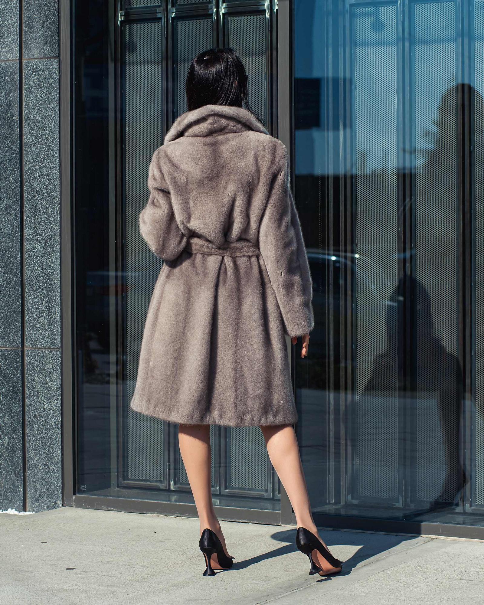 Шуба из меха норки