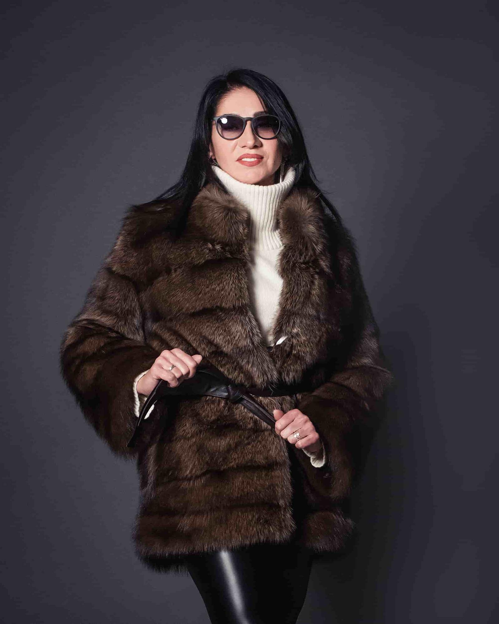 Полушубок из меха фишера