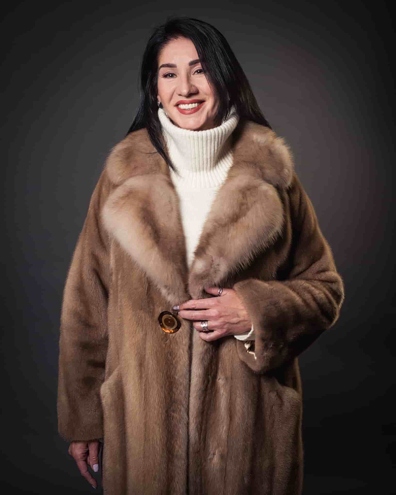 Шуба из меха норки