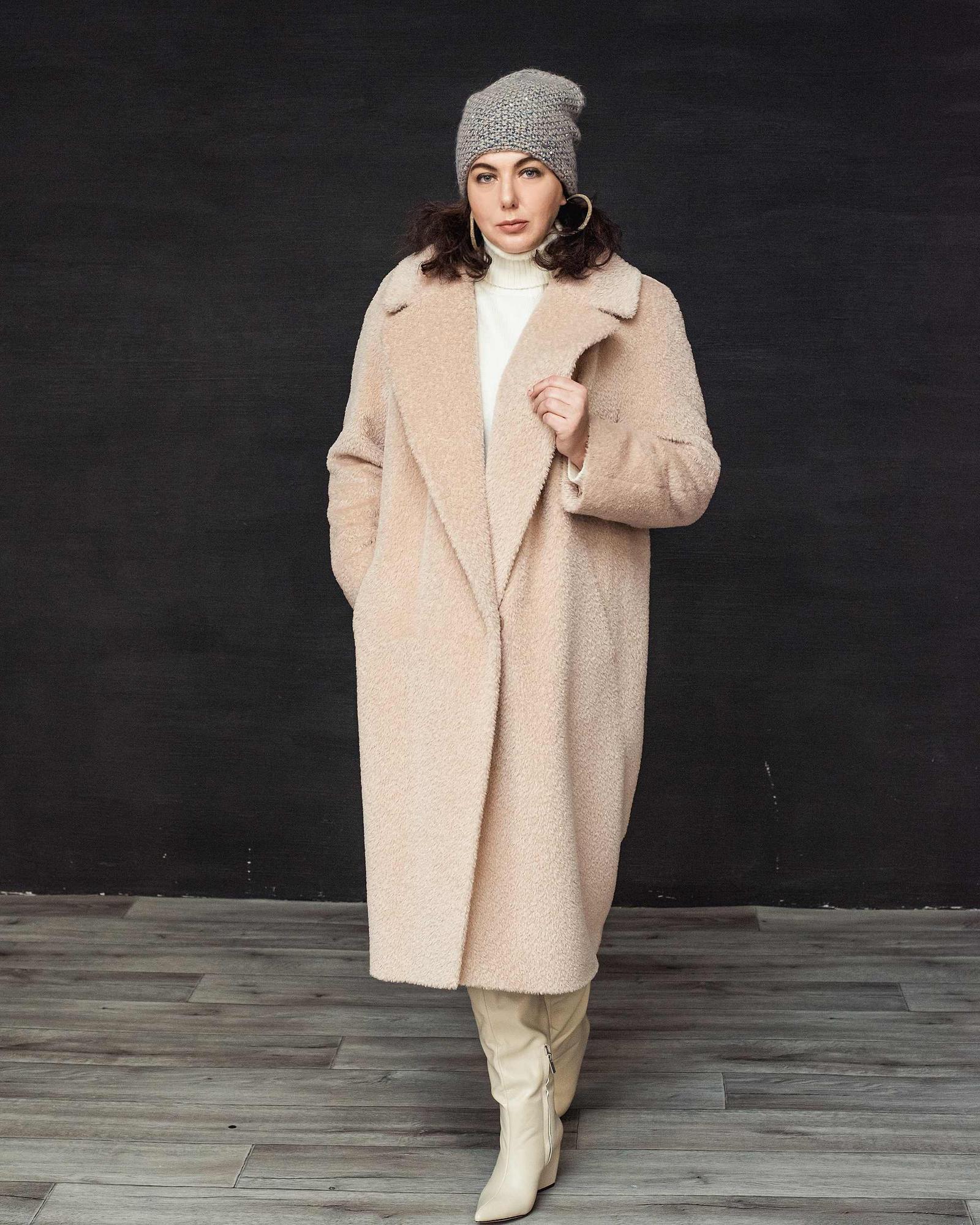 Шапка вязанная из шерсти альпака