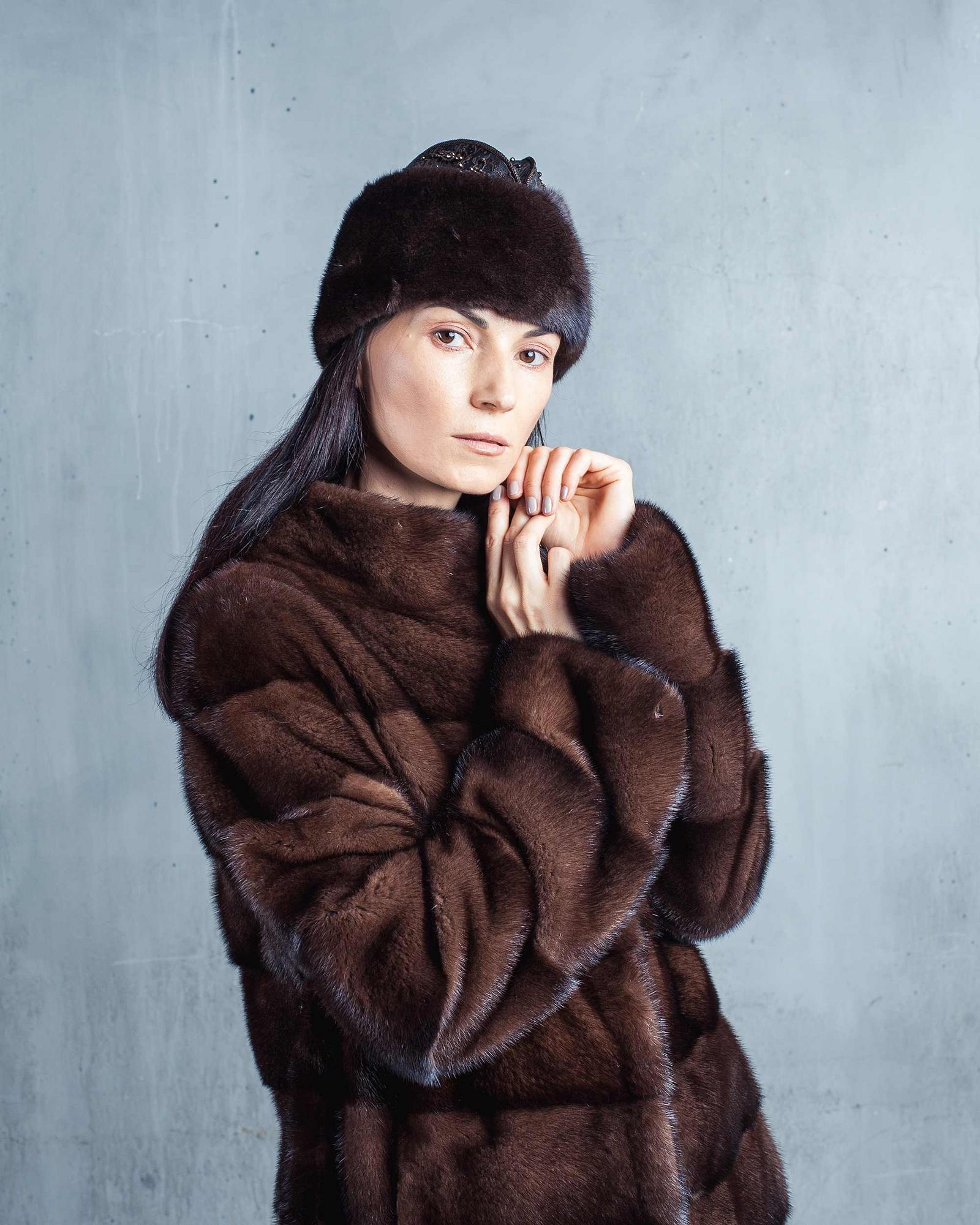 Шапка ручной работы