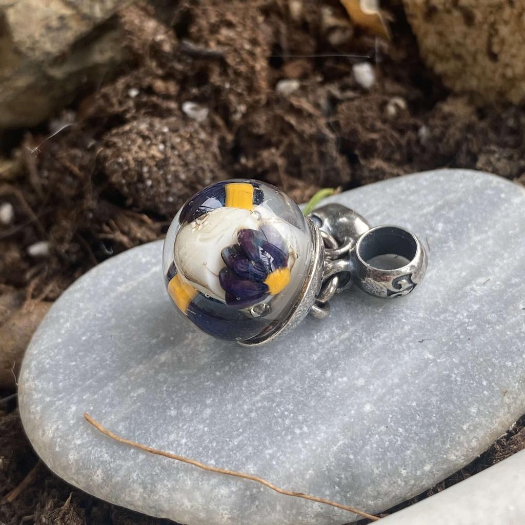 AQUARIUM  DANGLE 6 dark sunflowers on ivory