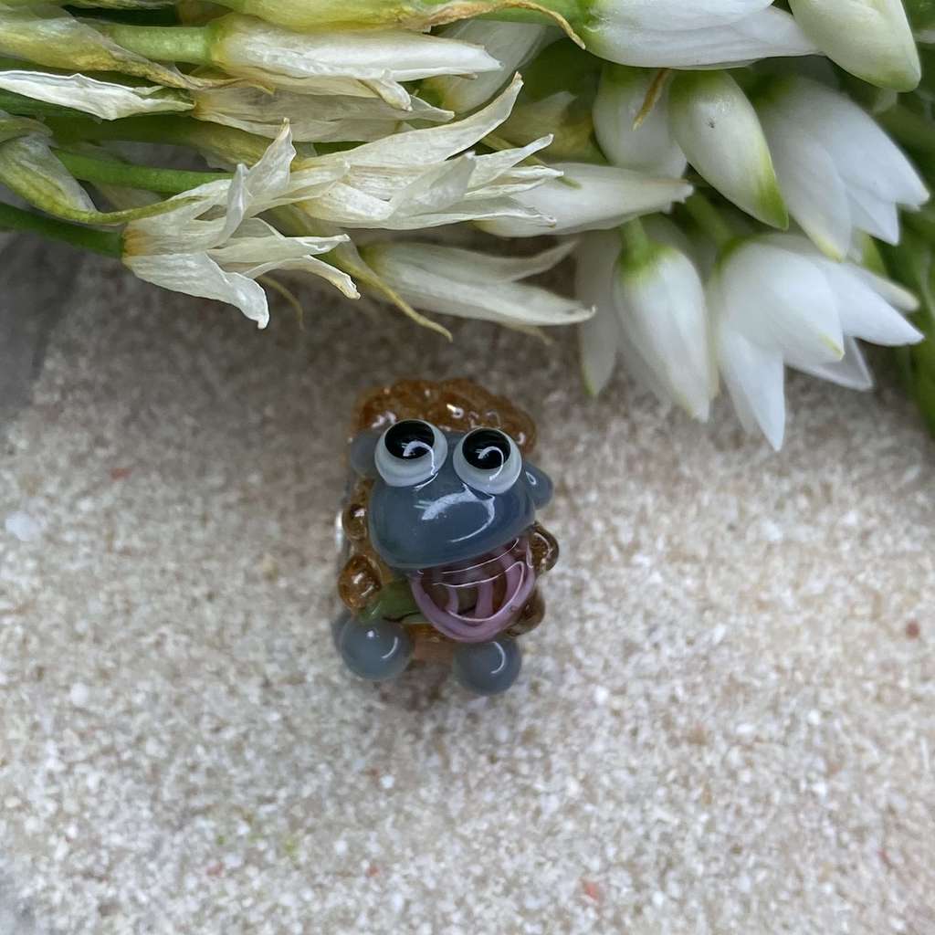 Sheep 9 tr apricot with pink flower