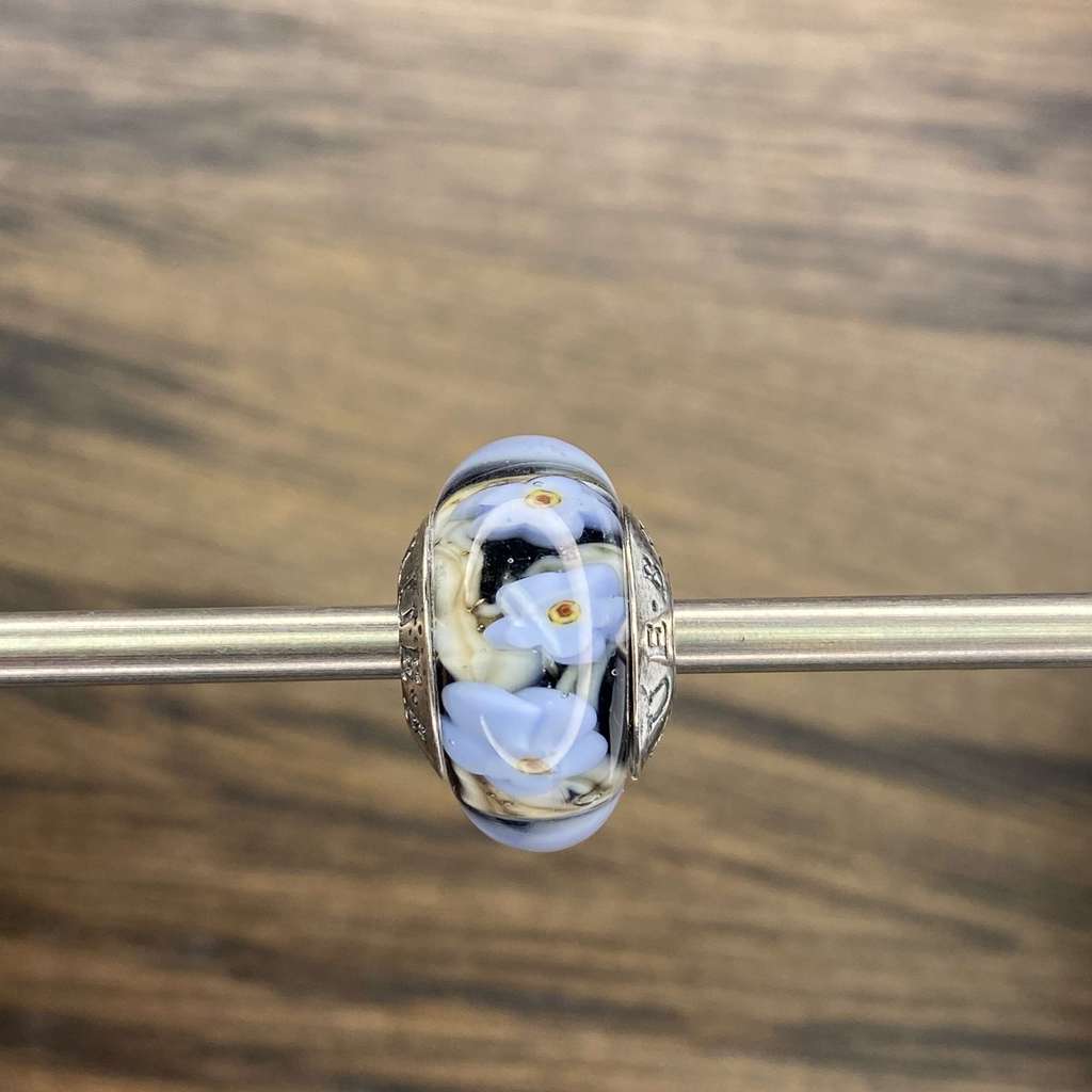 Sun AQUARIUM 18 forget me not on dark base