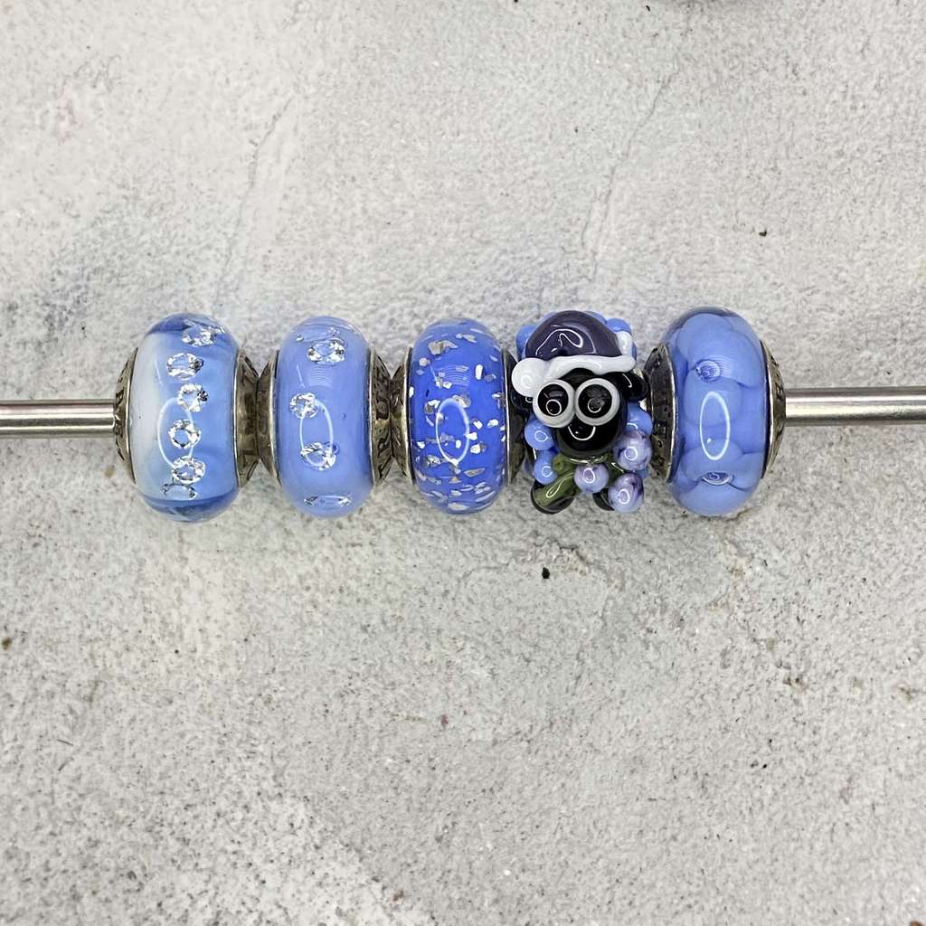 Live December Row 13