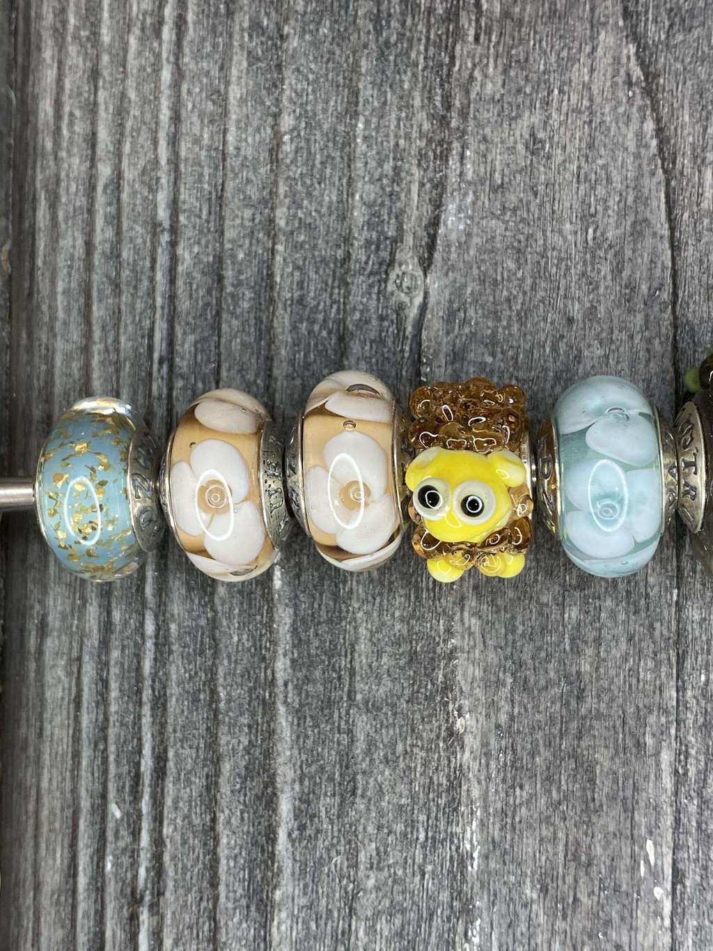 Live Black Friday Row 29