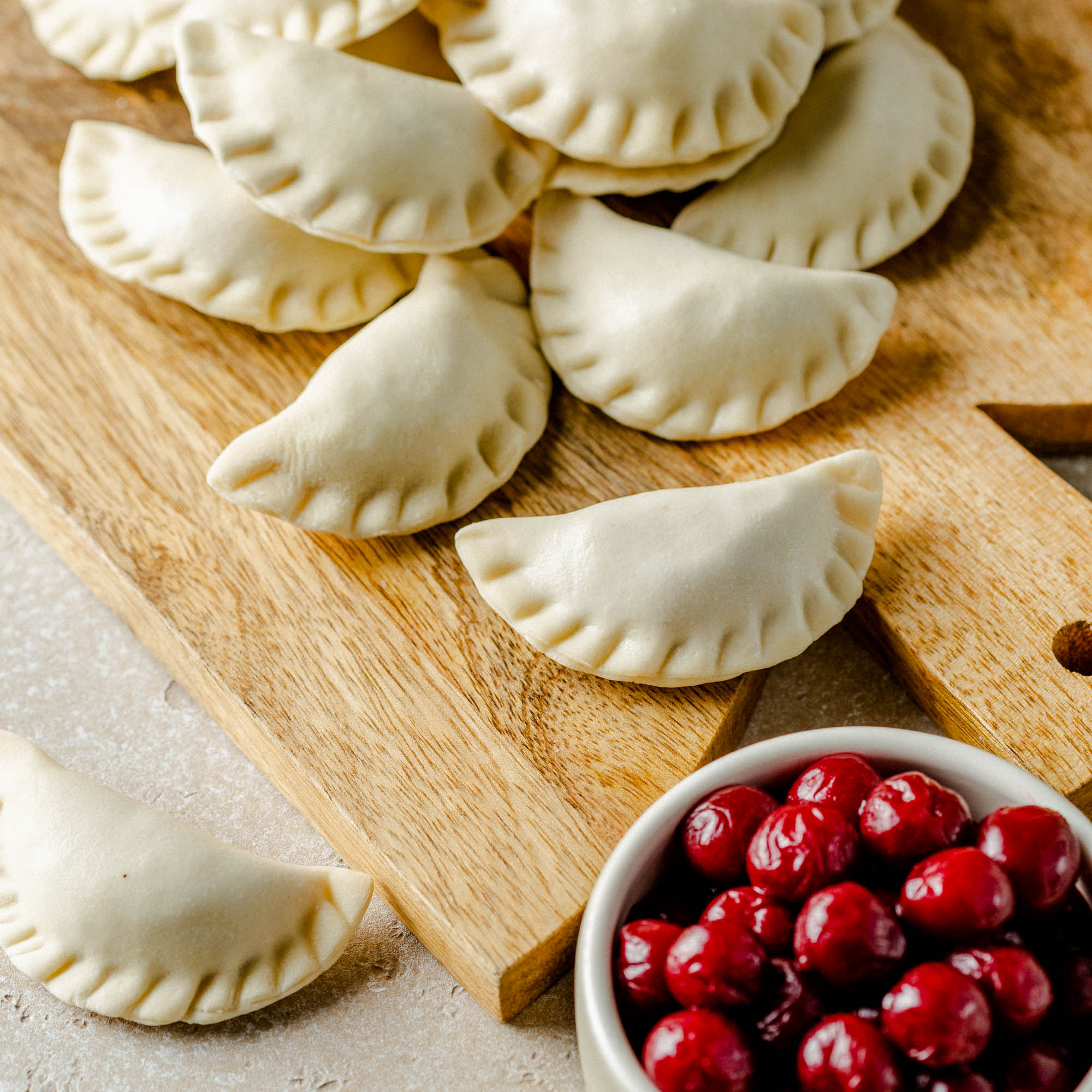 Вареники с вишней, 500 гр