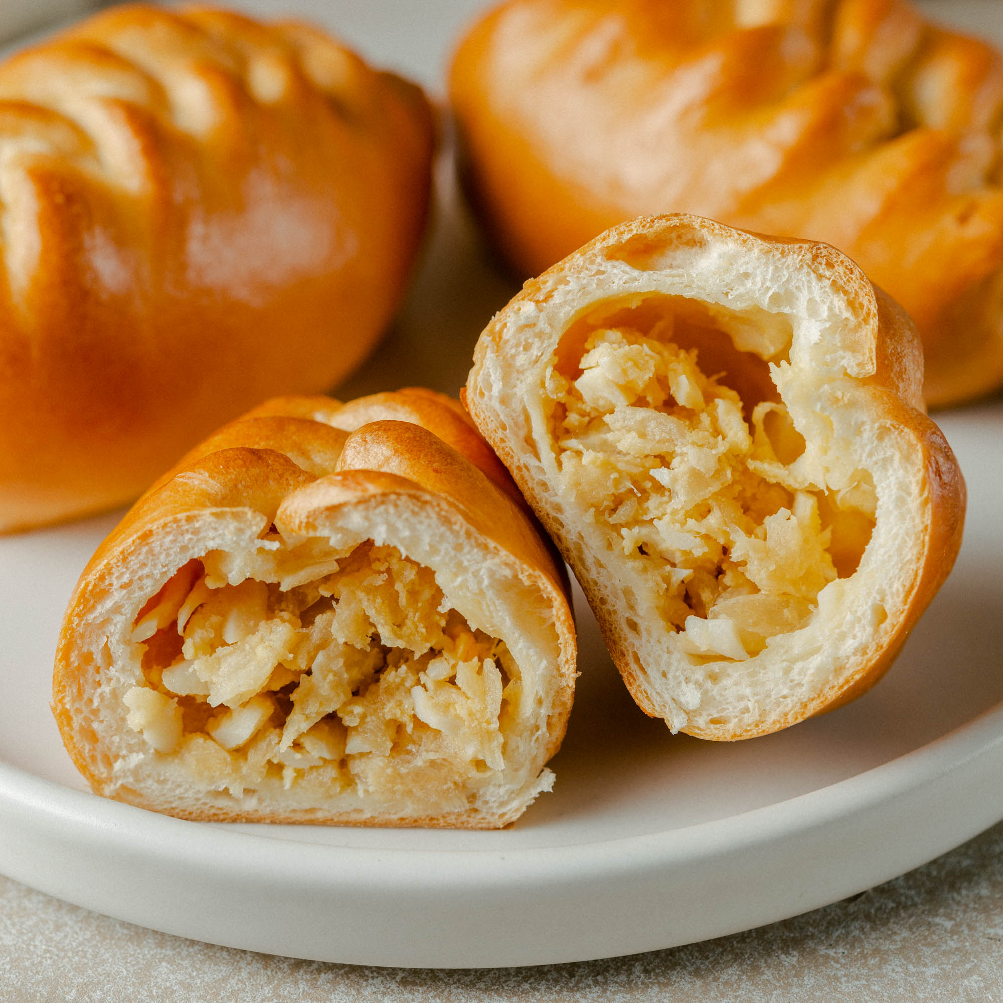 Пирожки с капустой и яйцом, 10 шт / 300 гр