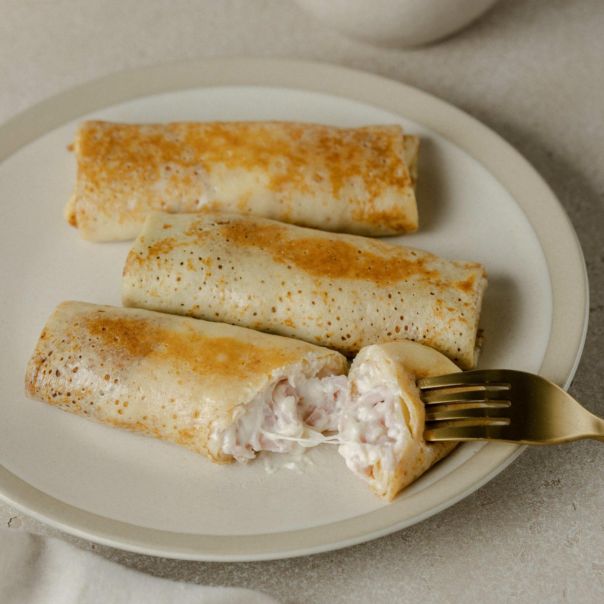 Блинчики с сыром и ветчиной, 6 шт / 480 гр