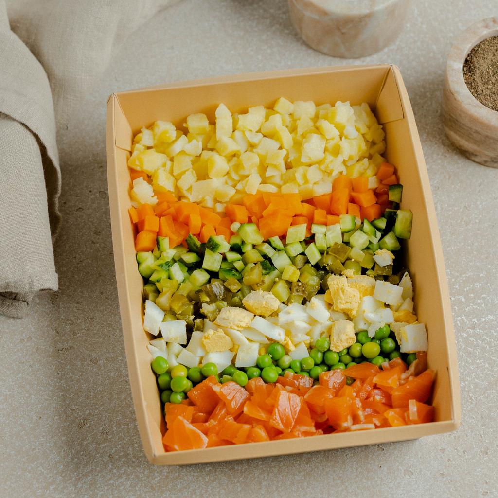 Оливье с лососем, 1 кг