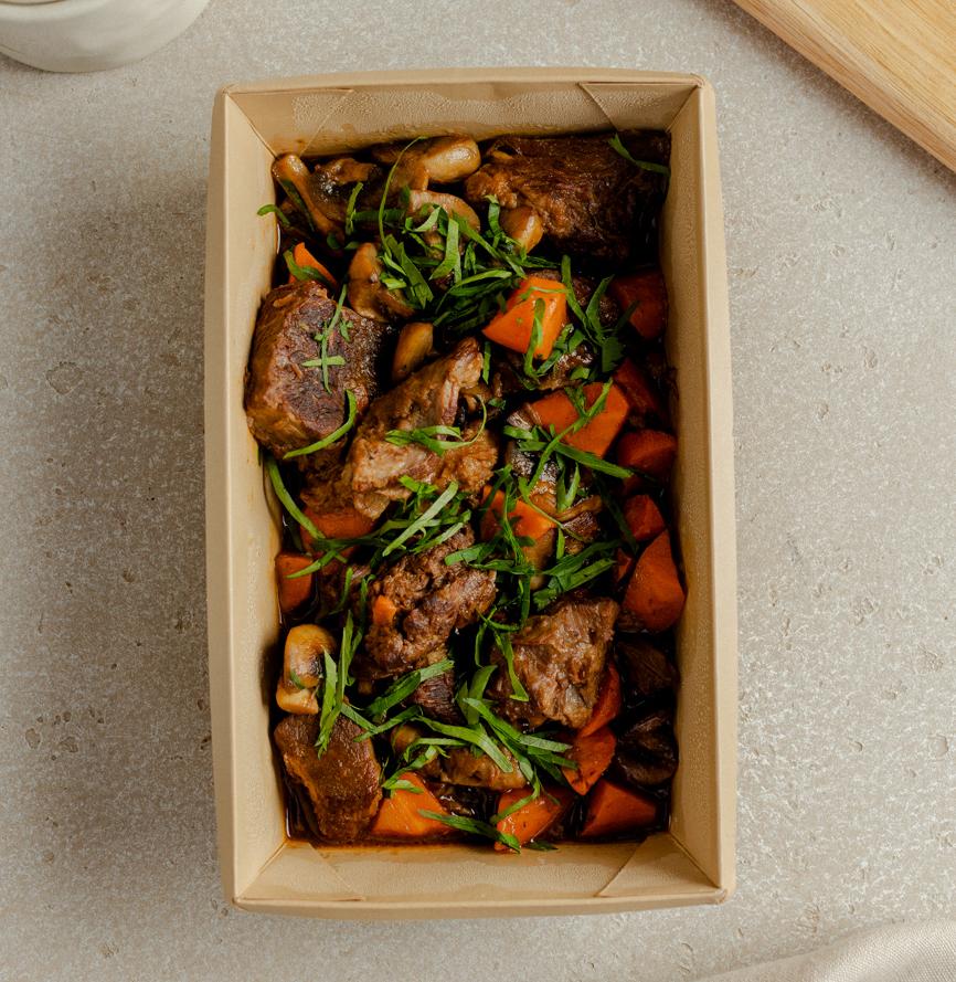 Говядина по-бургундски, 450 гр на 2 персоны