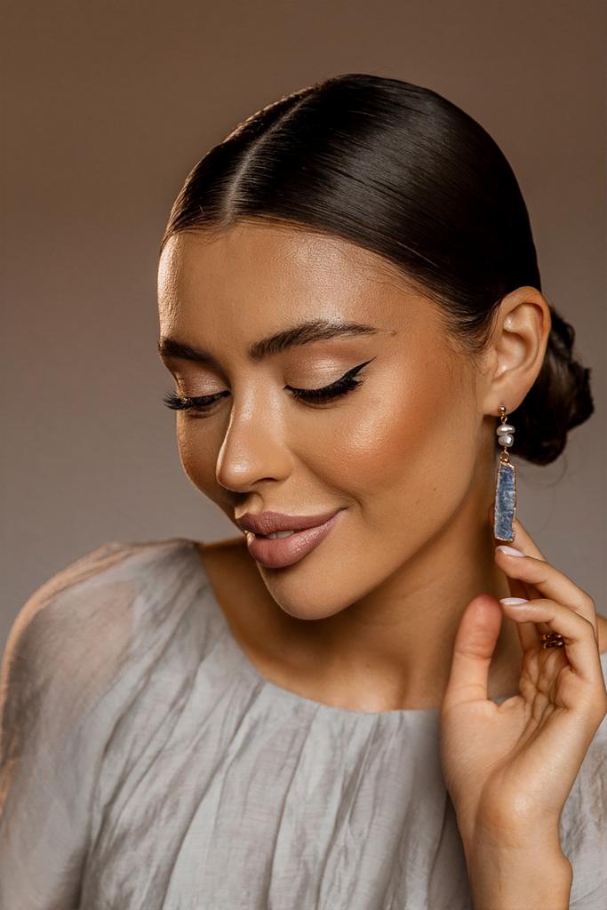 Cерьги с кианитом и жемчугом