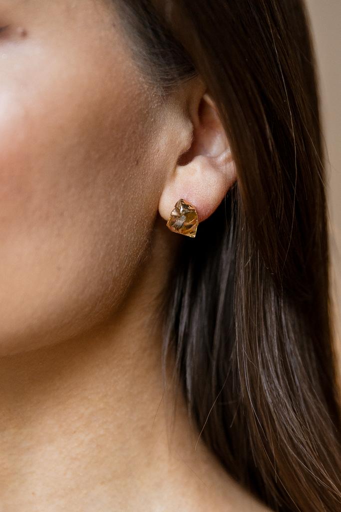 Пусеты с цитрином