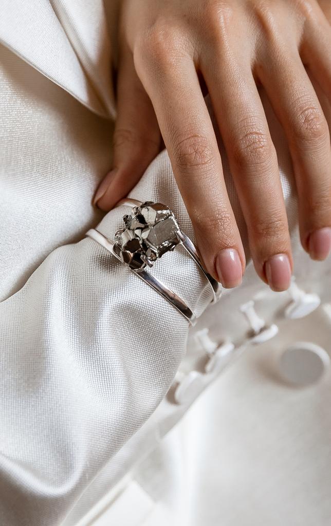 Браслет с крупным пиритом