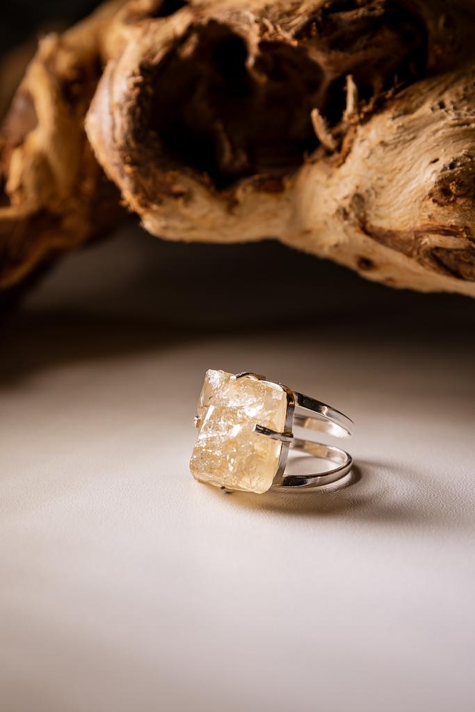 Кольцо с цитрином