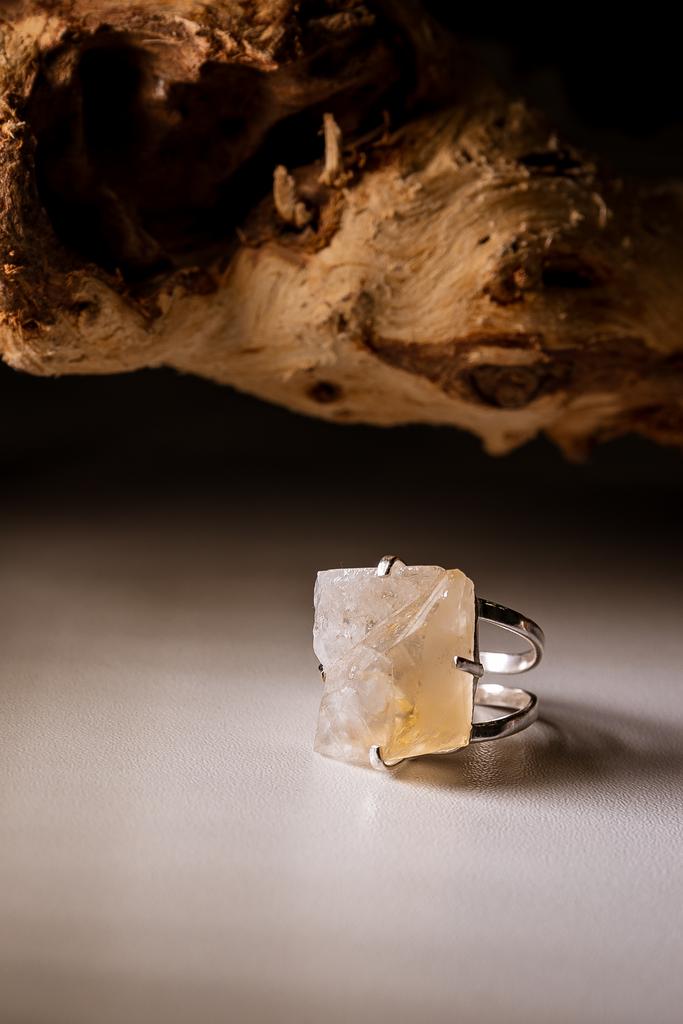 Кольцо с цитрином