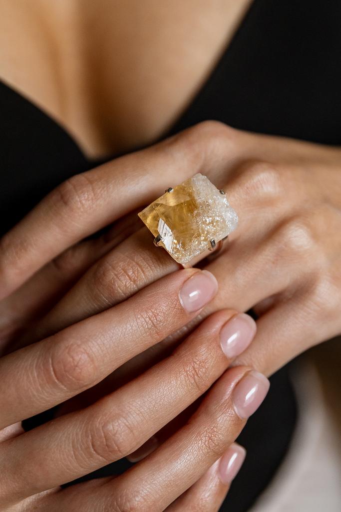 Кольцо с цитрином
