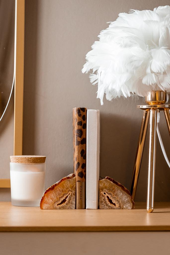 Подставка для книг из агата