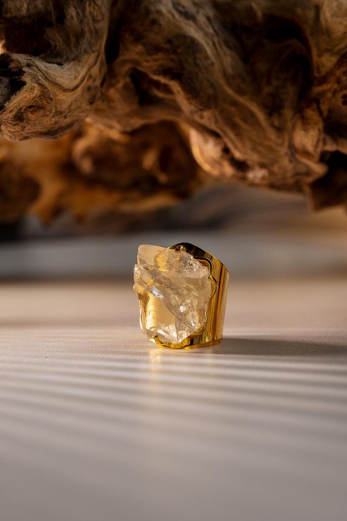 Кольцо кафф с цитрином