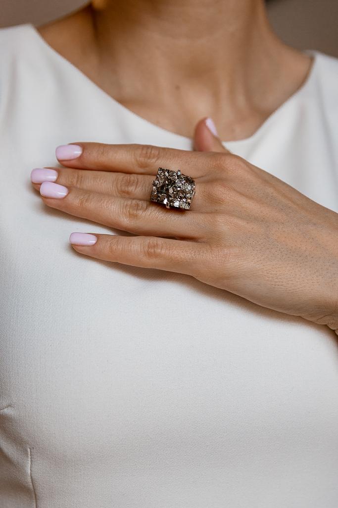 Кольцо с пиритом