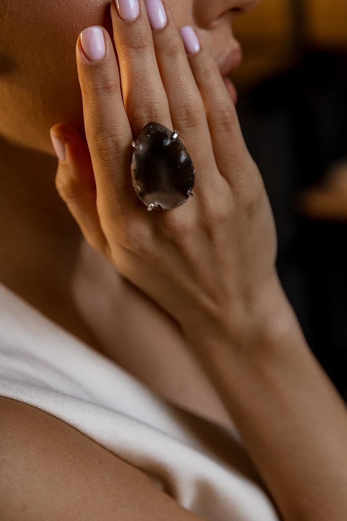 серебряное кольцо с большим агатом