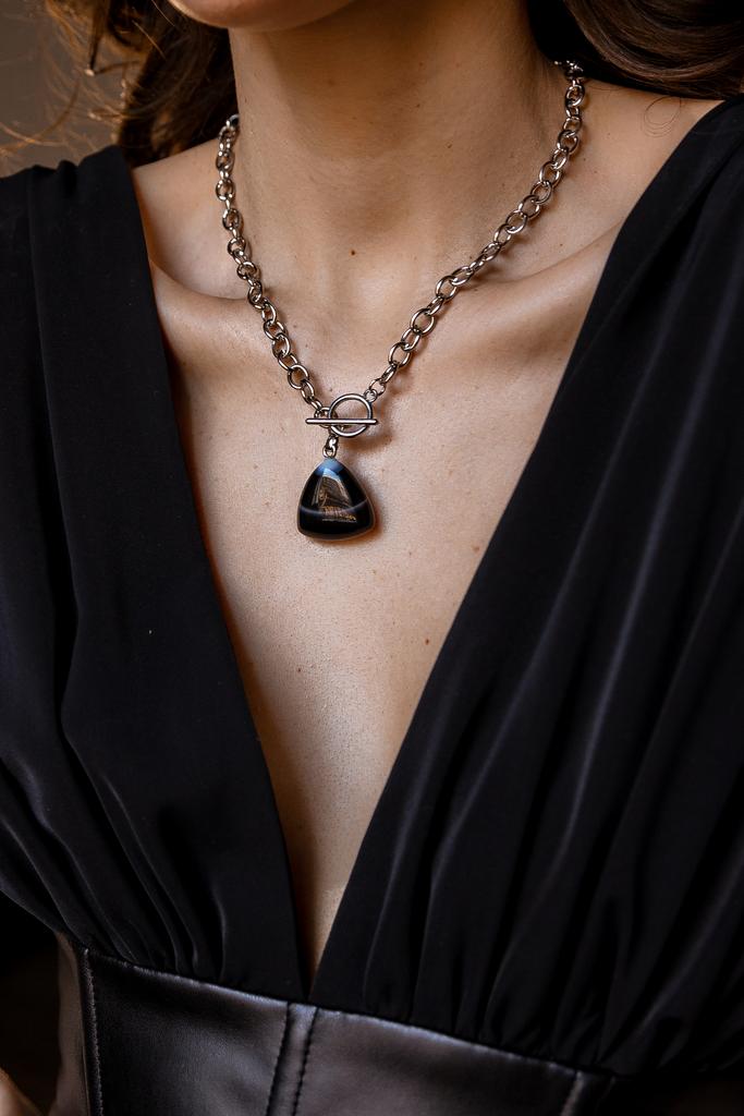 Чокер с черным агатом