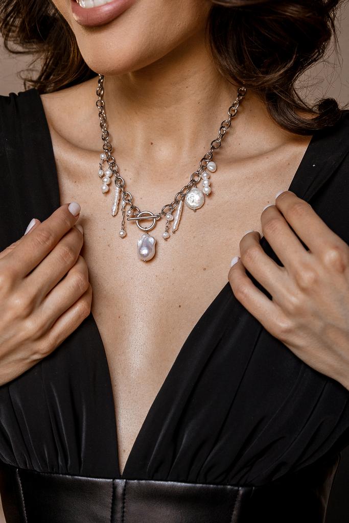 Чокер с жемчугом