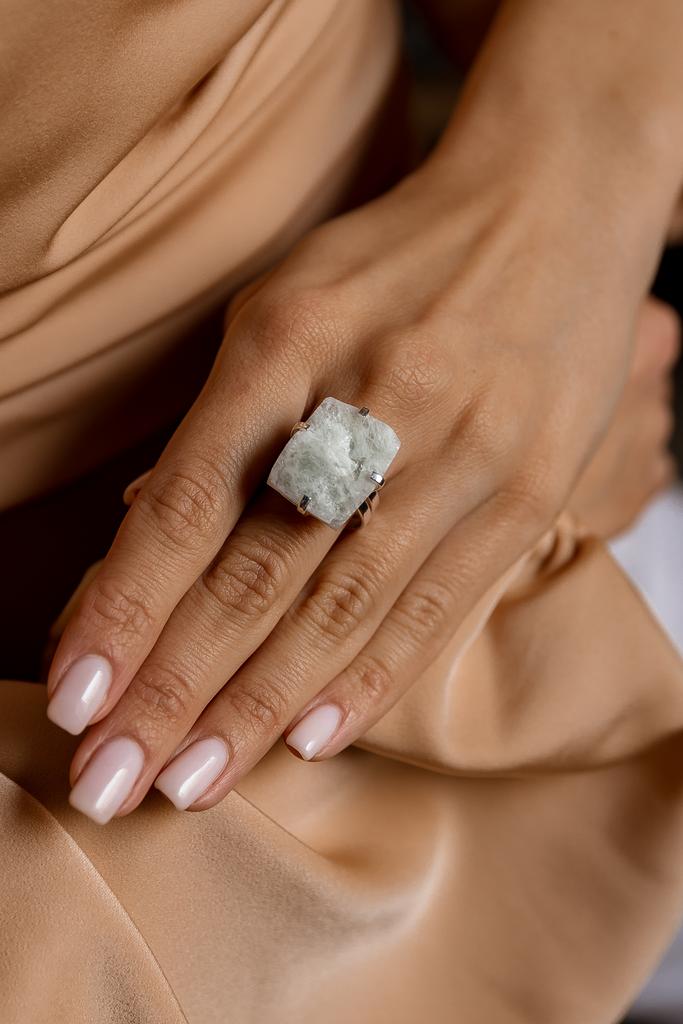 Кольцо с аквамарином