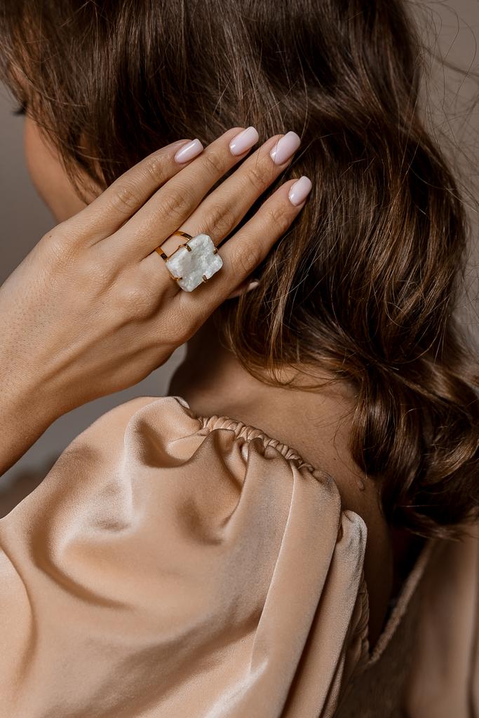 Кольцо с  аквамарином