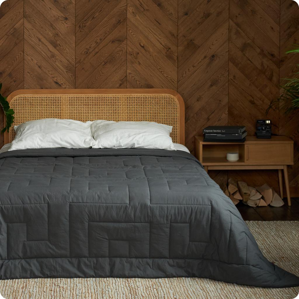 CUBE, покрывало на кровать стеганое из вареного хлопка, цвет графитовый