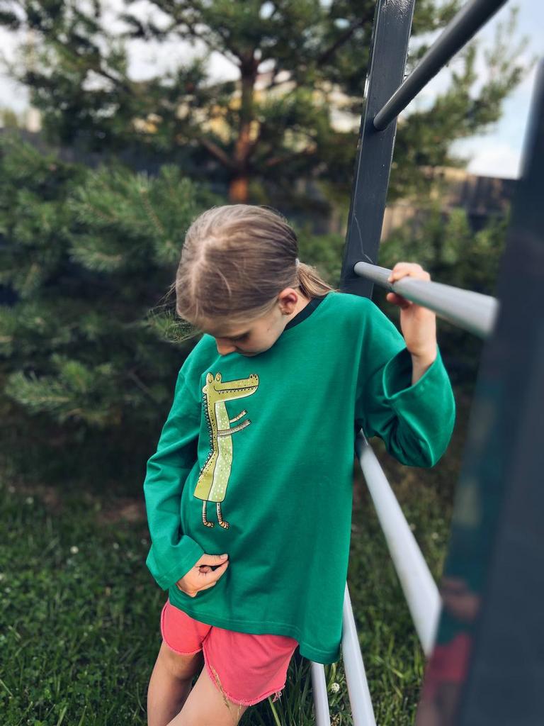 Крокодил на изумрудном