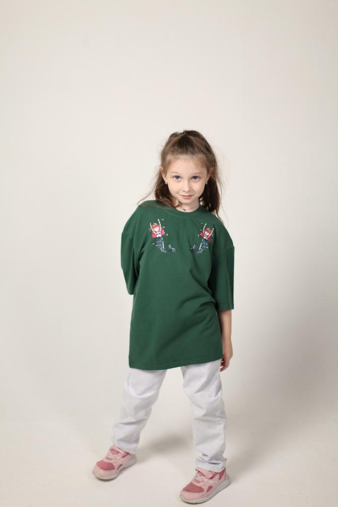 Русалки розовые на зеленом