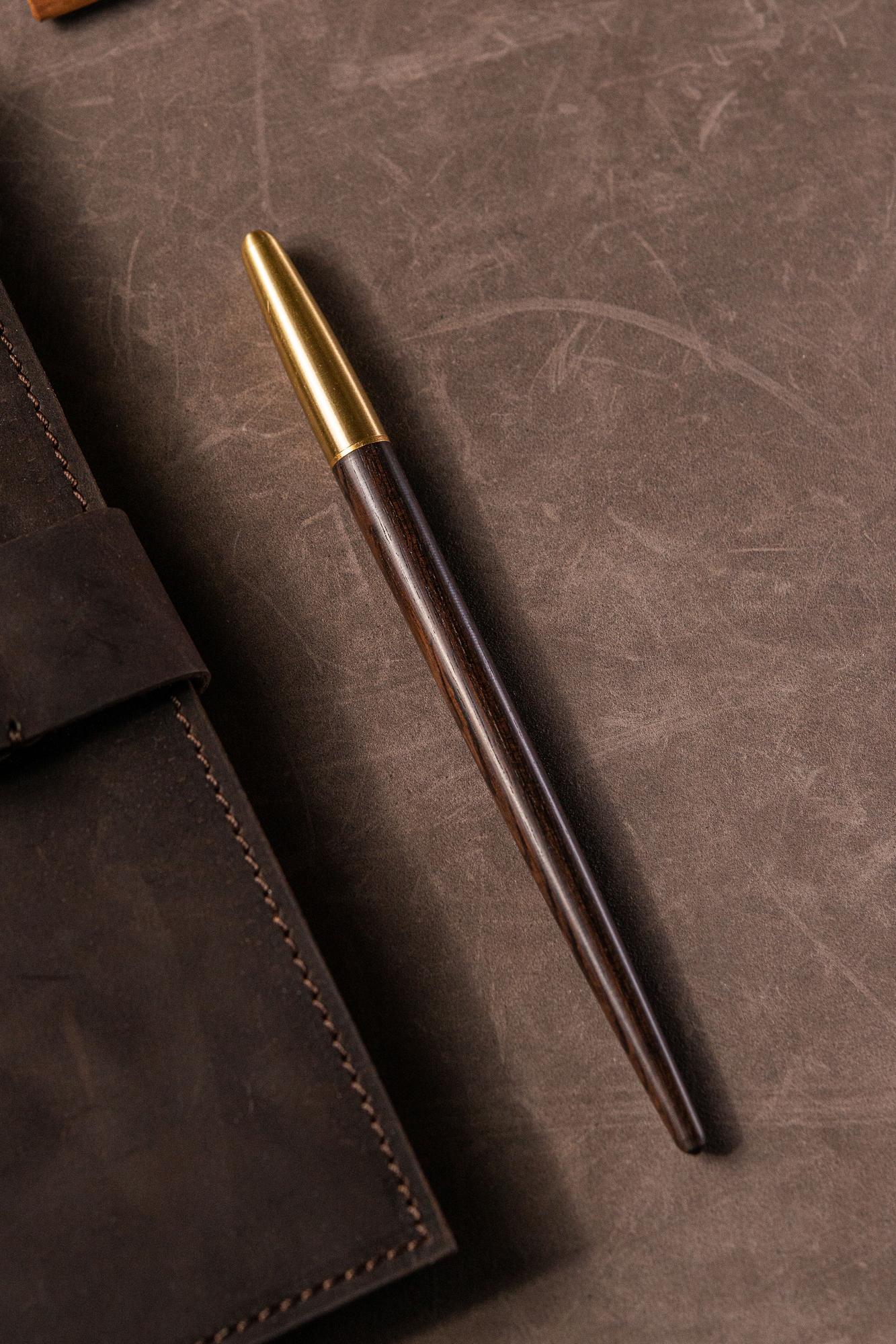 Красивая гелевая ручка с корпусом из натурального дерева и латуни, деревянная подарочная ручка черная