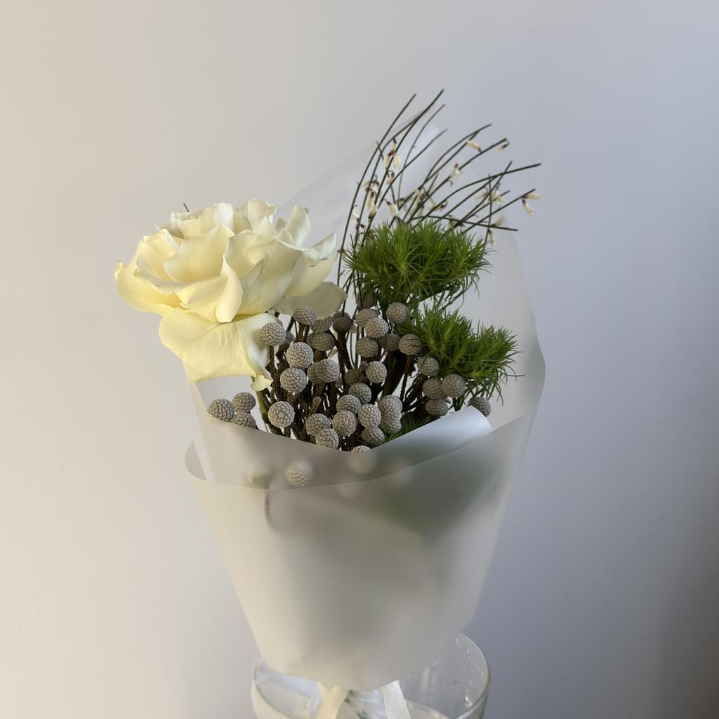 Букет с розой Мондиаль и капсом