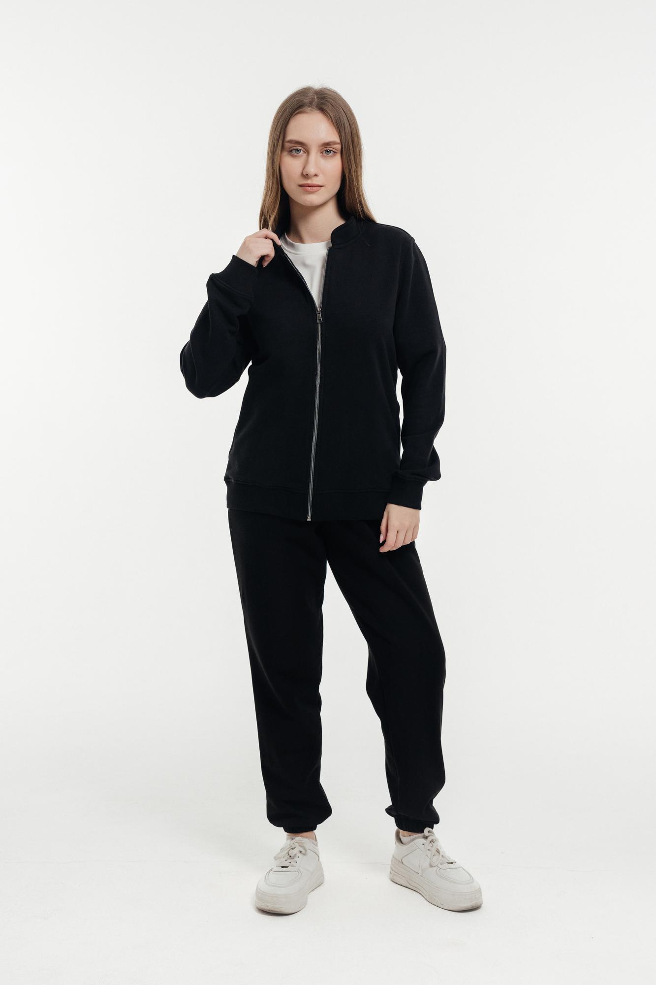 Бомбер черный трикотажный