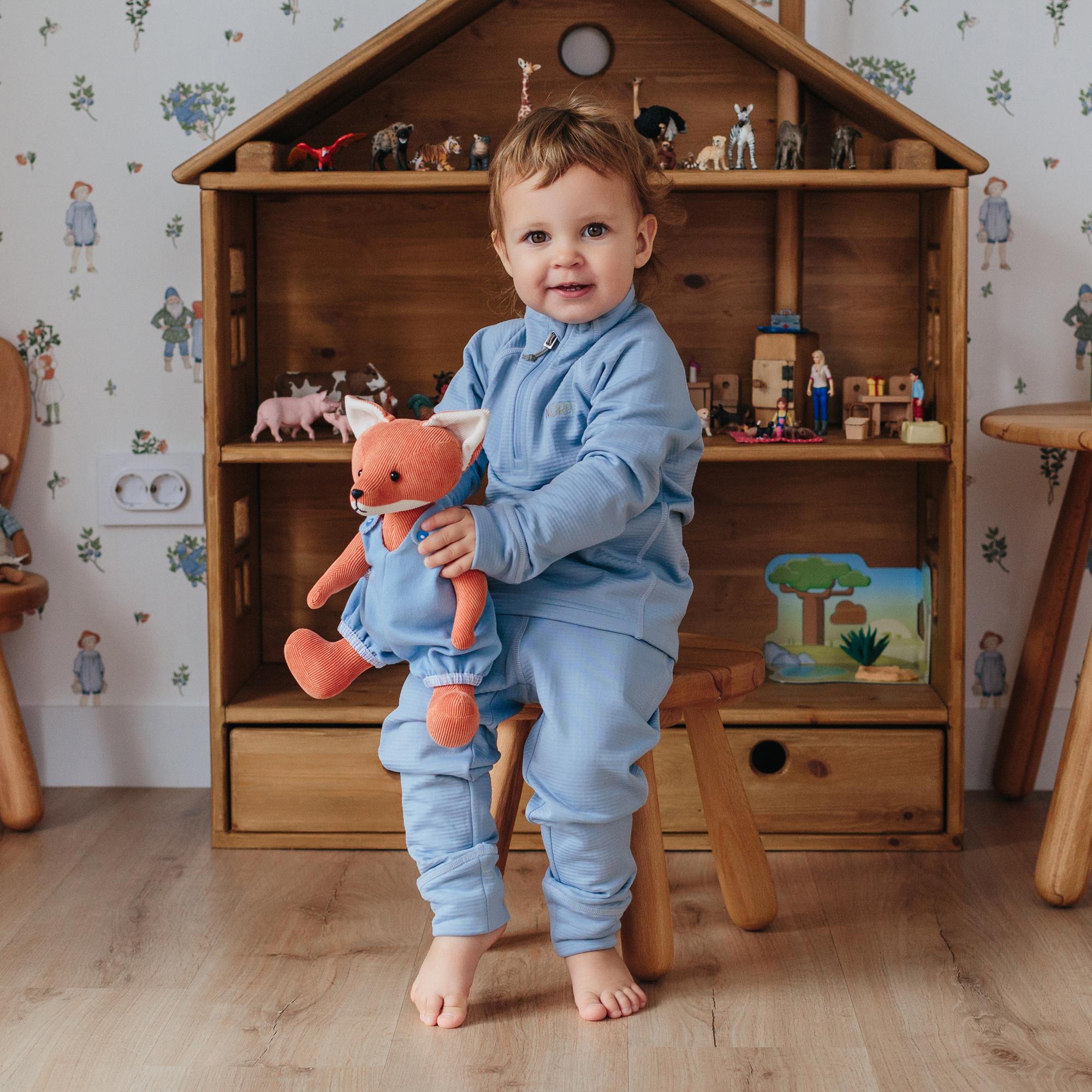 Лис в комбинезоне