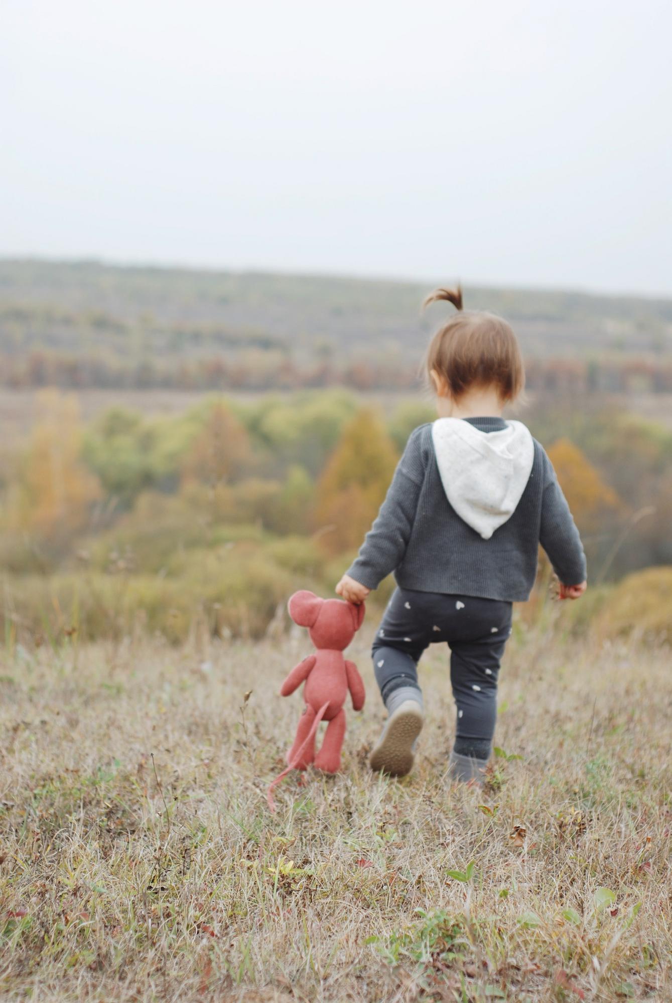 Мышка без одежды в разных цветах