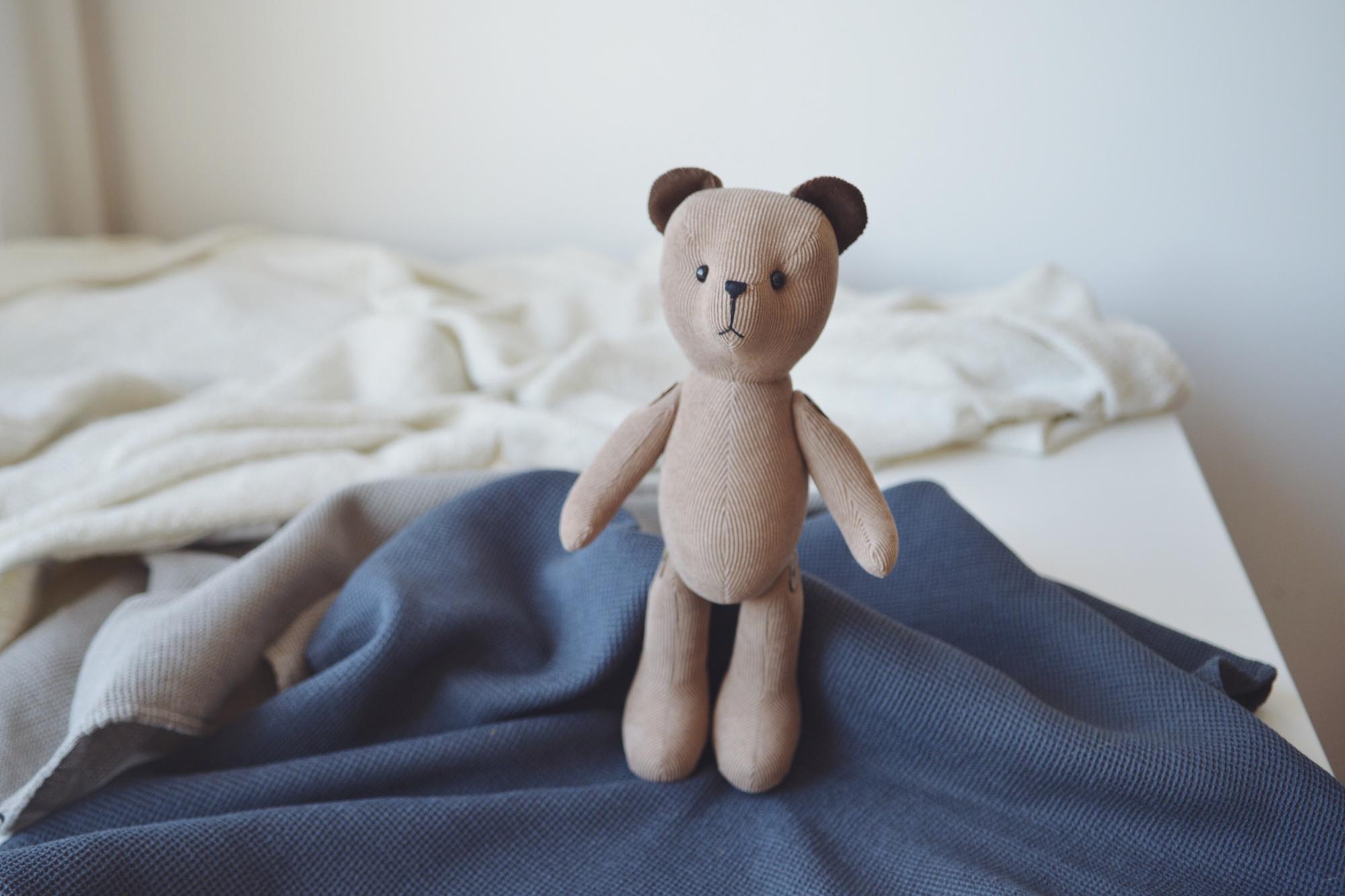 Медвежонок без одежды в разных цветах