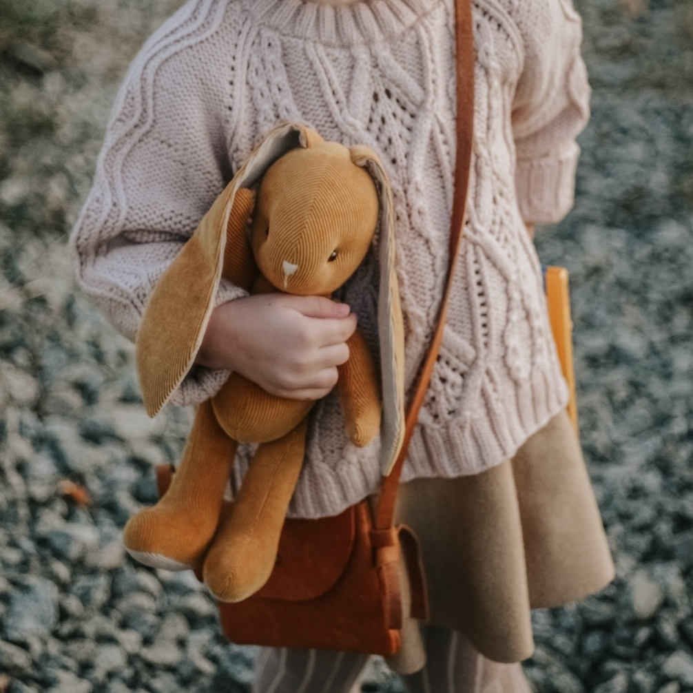 Зайка без одежды в разных цветах