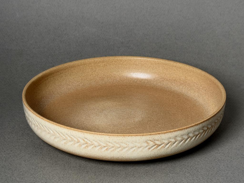 Тарелка средняя бежевая_2