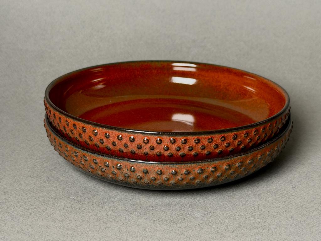 Тарелка малая красная