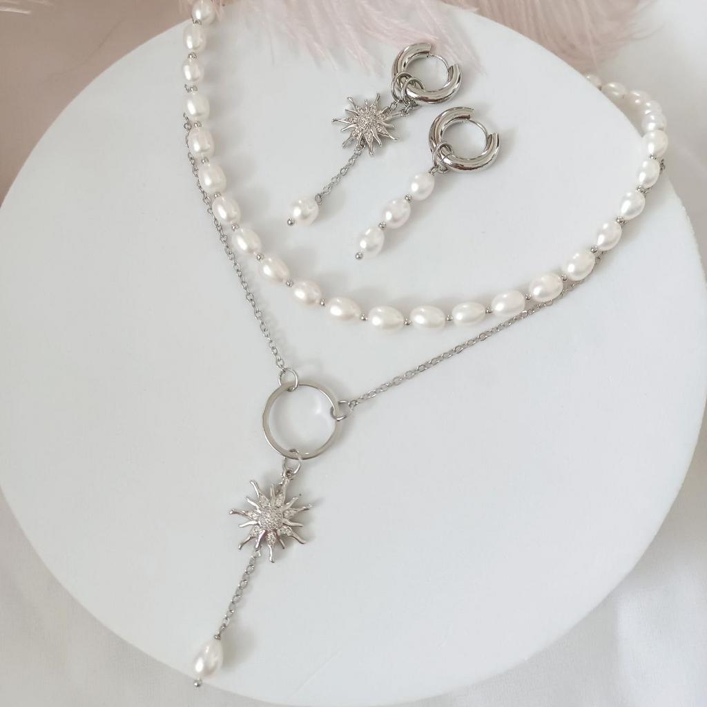 Асимметричные серьги, чокер и кулон на цепочке солнце с натуральным жемчугом (комплект или по отдельности)
