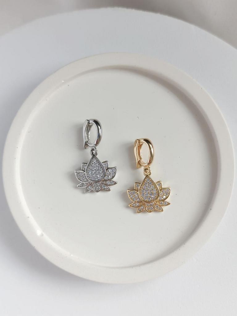 Подвеска на цепочку, чокер, браслет -лотос c фианитами, 15мм, позолота или родиевое покрытие