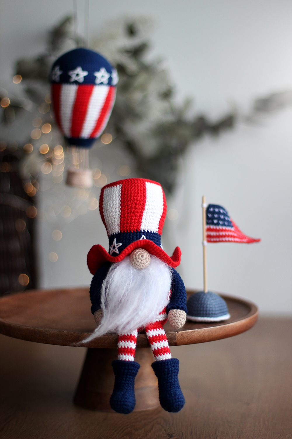 МК "Патриотический гном и воздушный шар"