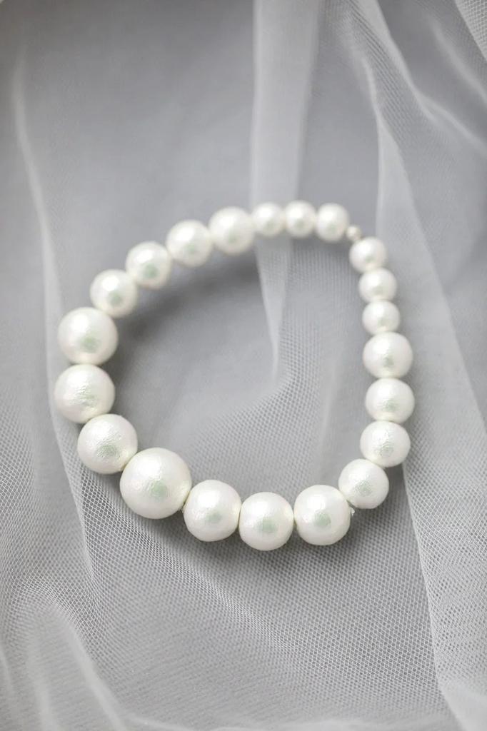 Cotton pearl bracelet