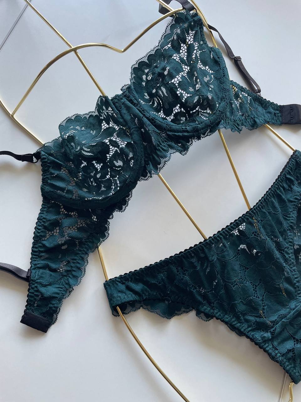 Комплект «Tonia» в изумрудном цвете