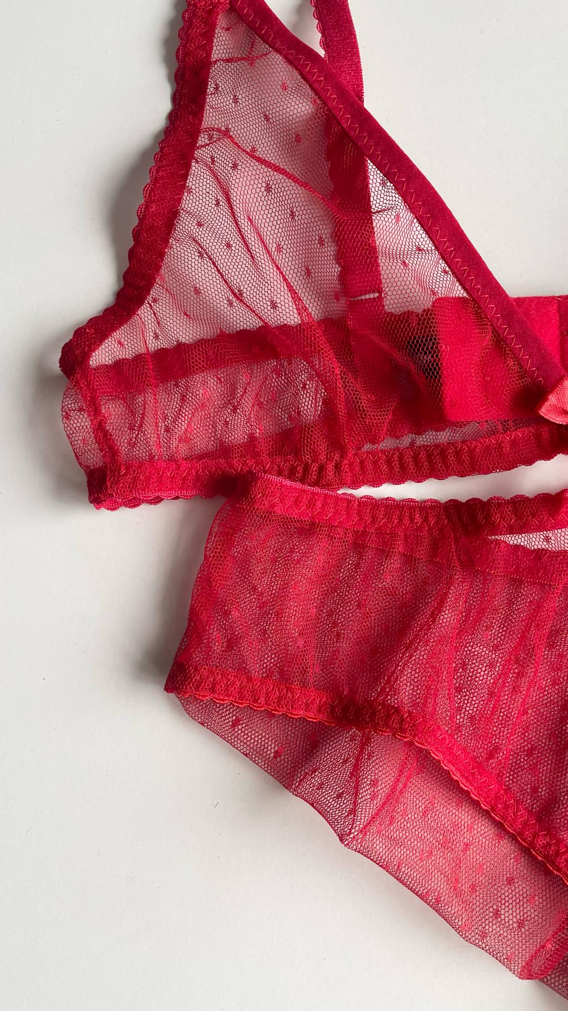 Комплект «JOY» в красном  цвете.