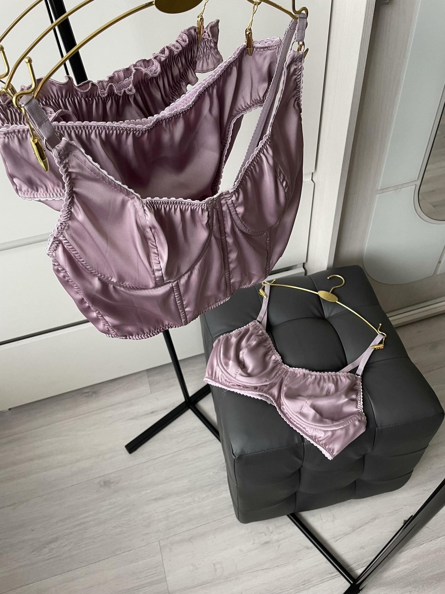 Нежный шелковый комплект в сиреневом цвете «ASSI»